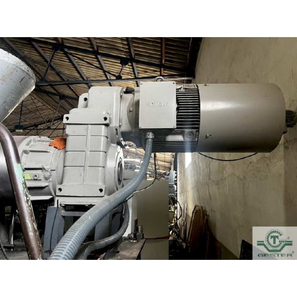 Blowing machine