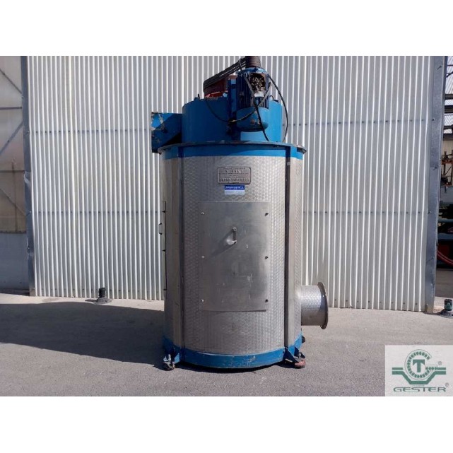 Vertical centrifuge