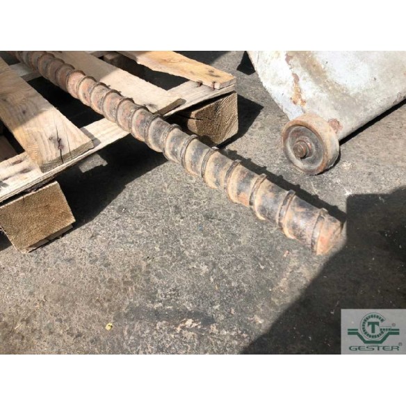 Extruder screw