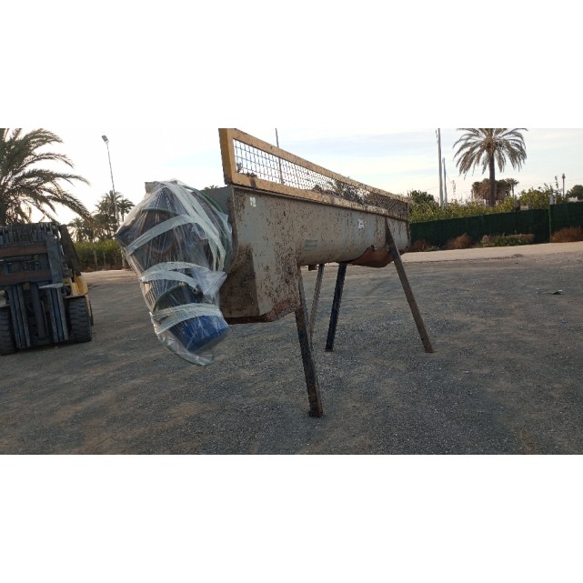Stainless steel worm