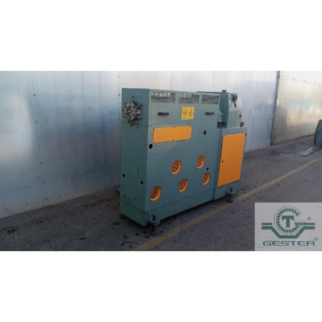 Single-screw extruder