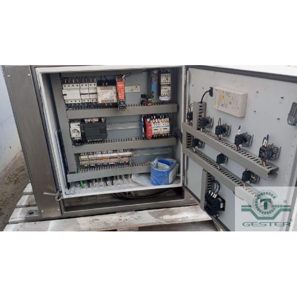 Bottle Cutting Machine